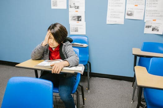 Adolescent anxieux après une remarque publique